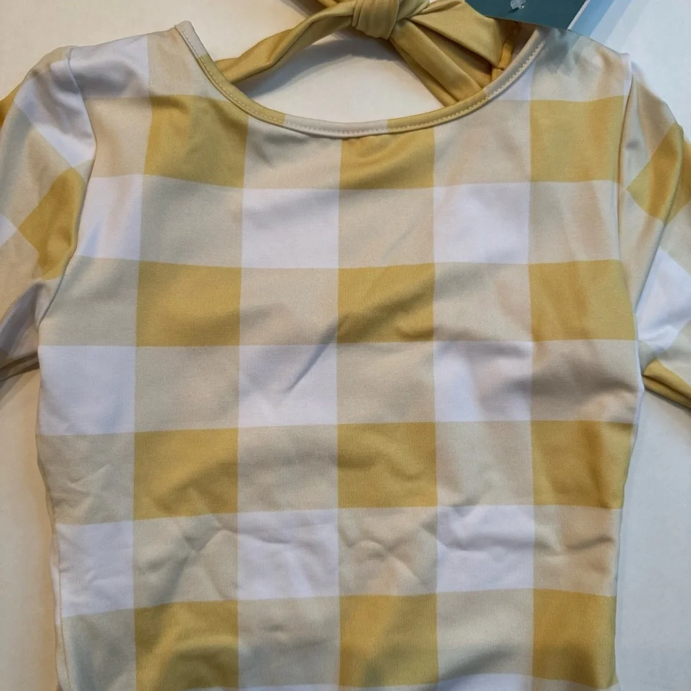 Wildling Rash Guard Long Sleeve Leotard Yellow Buffalo Dance Swim Play Girls 4T